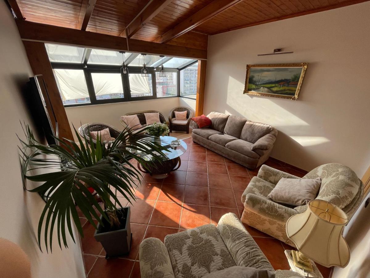 Venus - Cozy Apt With Terrace Wlora Zewnętrze zdjęcie