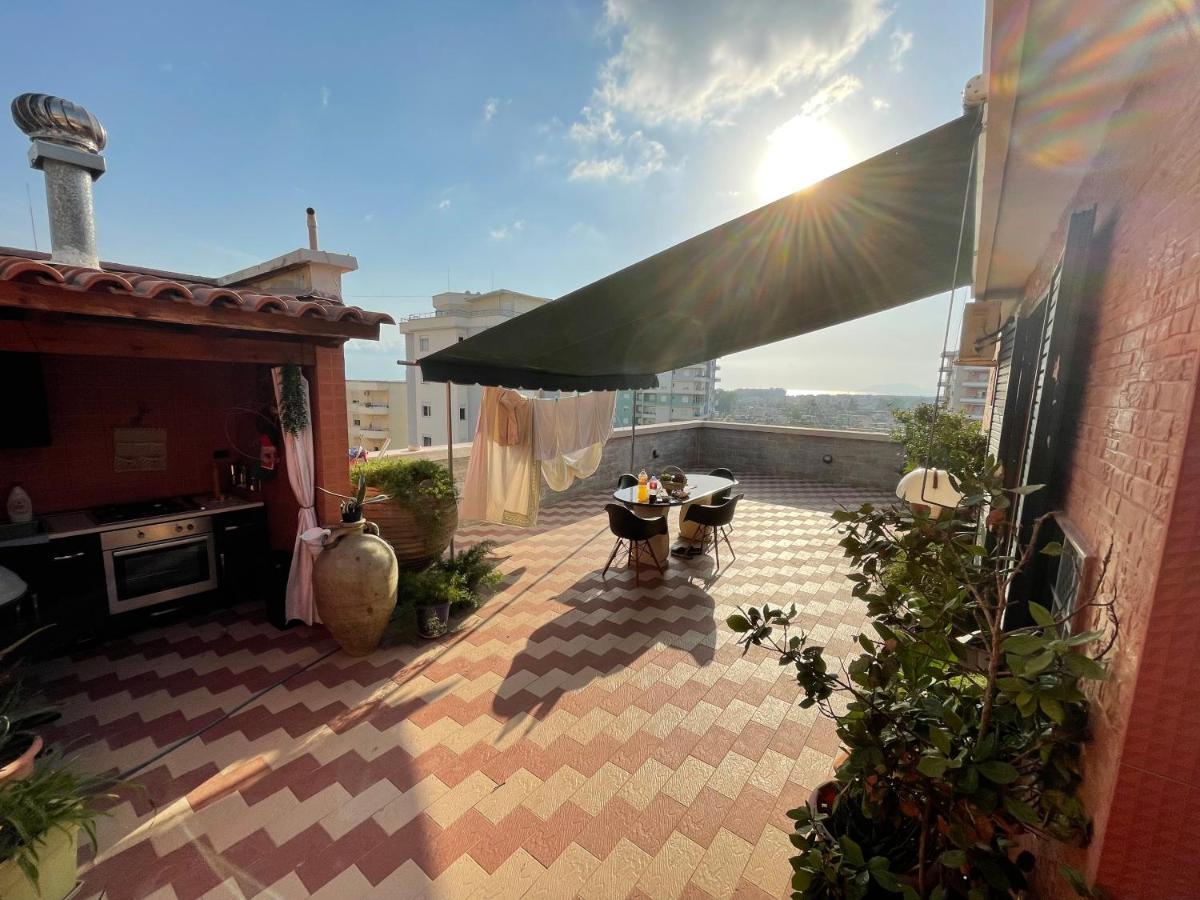 Venus - Cozy Apt With Terrace Wlora Zewnętrze zdjęcie