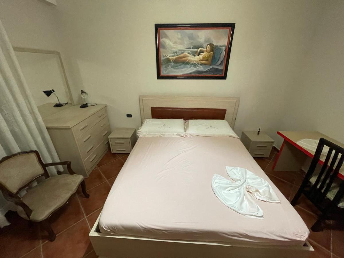 Apartament Venus - Cozy Apt With Terrace Wlora Zewnętrze zdjęcie